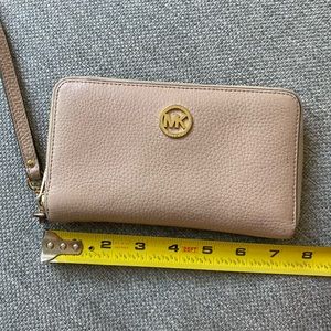 Michael Kors pink leather wallet